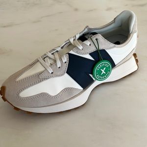 Brand new, never wornNew Balance 327. Navy/white.